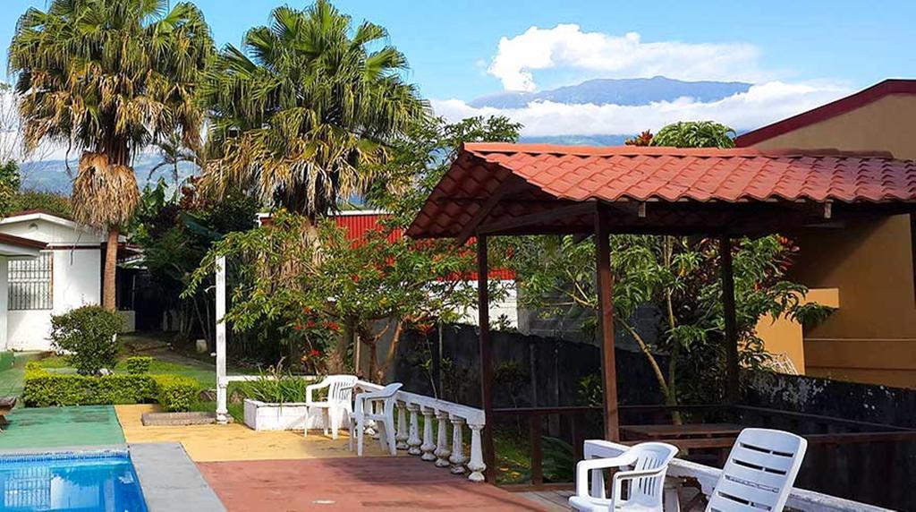 טוריאלבה Hotel Wagelia Dominica מראה חיצוני תמונה